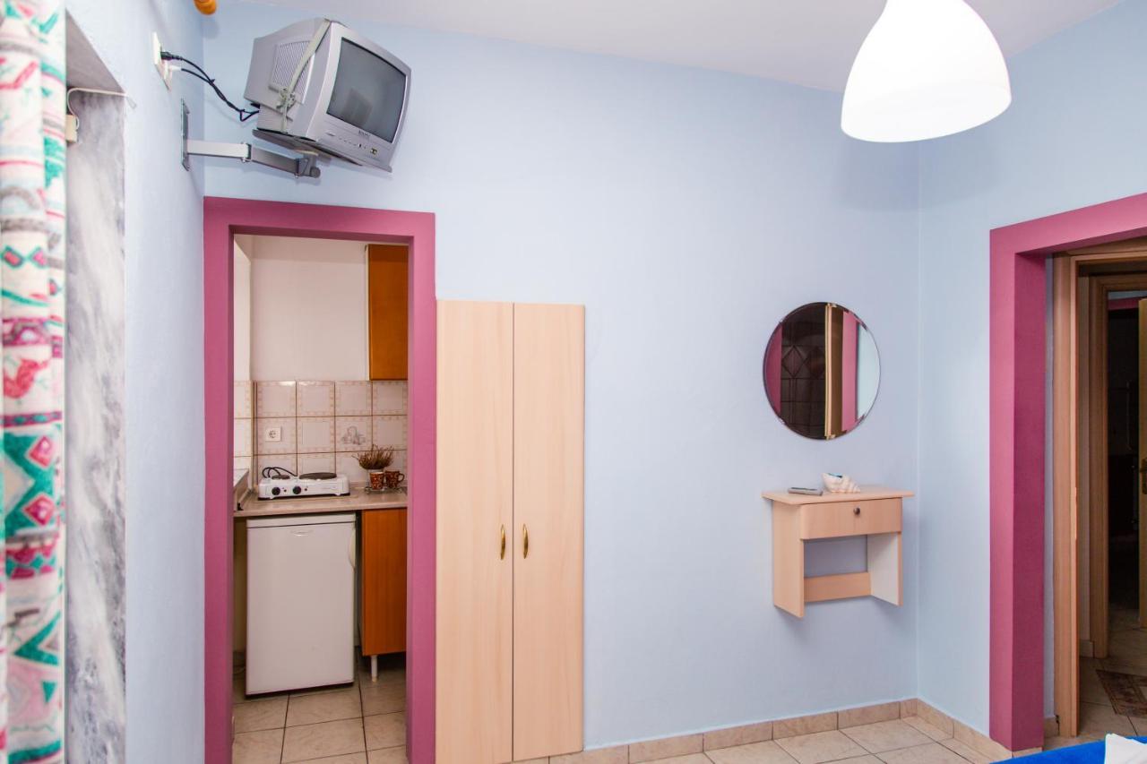 Studio Eftihia Aparthotel Paralía Eksteriør bilde